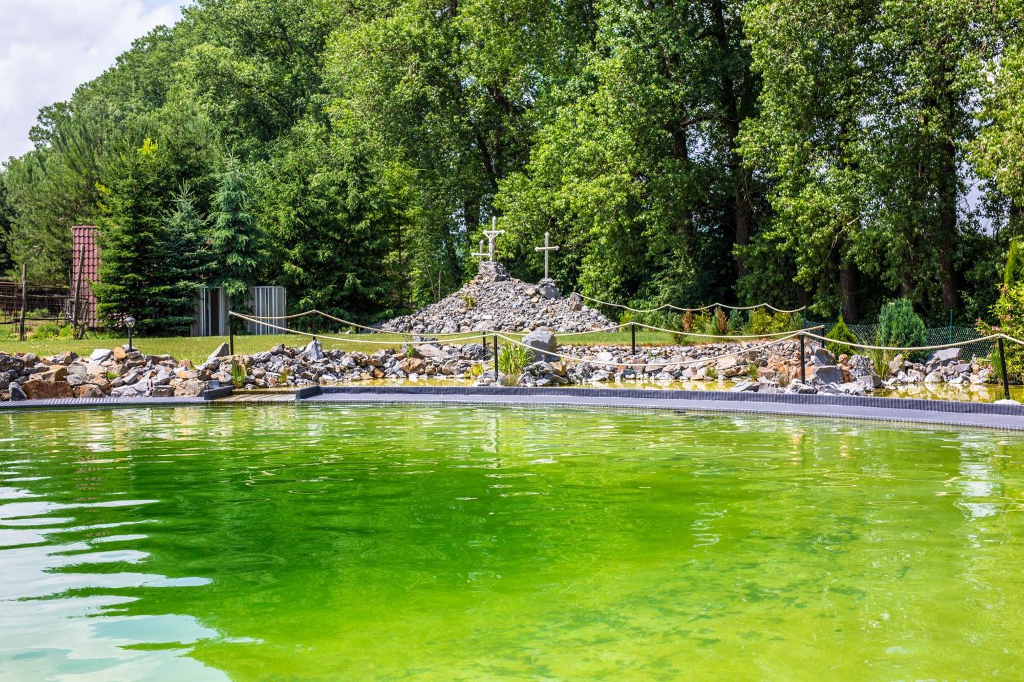 Hotel Allvet Drnovice  Zewnętrze zdjęcie