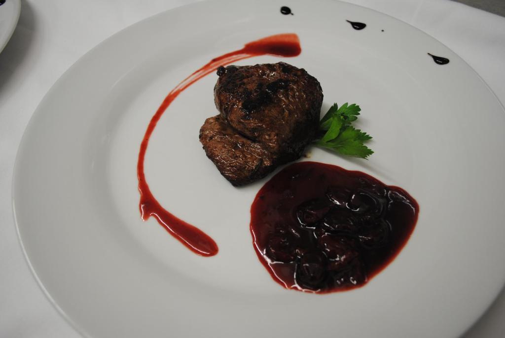 Hotel Allvet Drnovice  Zewnętrze zdjęcie
